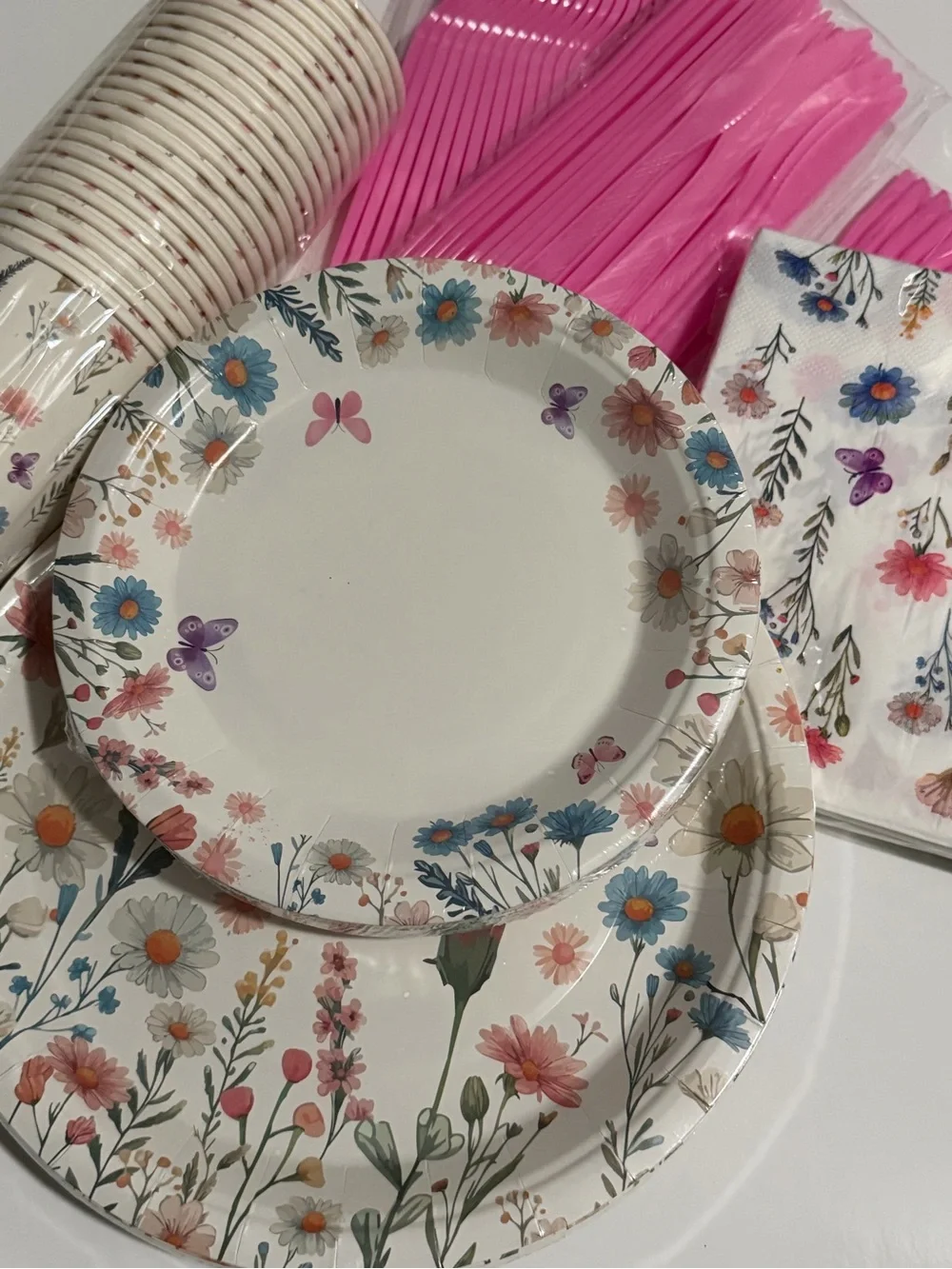 Floral Paper Party Set with Hot Pink Cutlery and Napkins